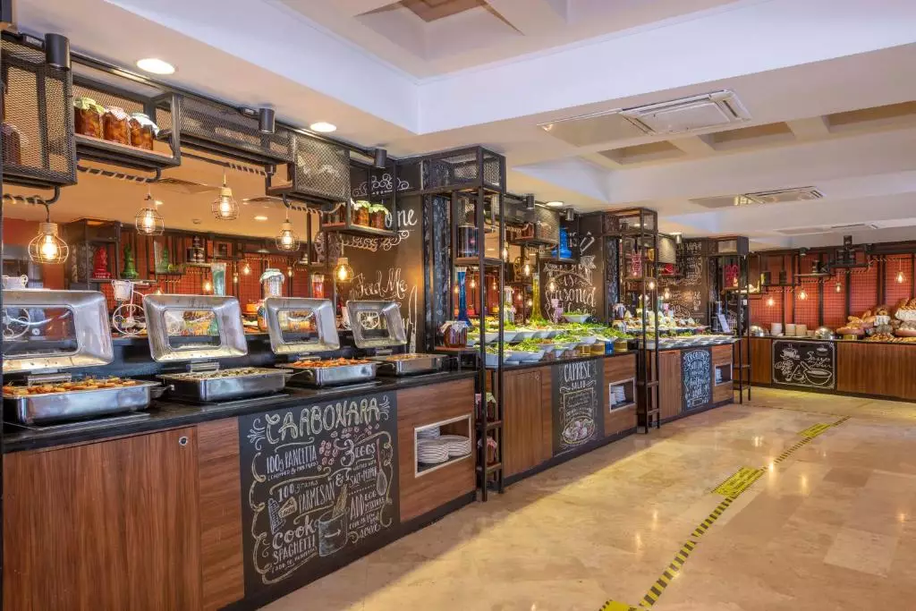 اسنک بار هتل آرماس لابادا آنتالیا